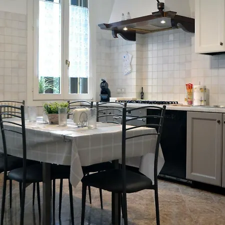 Ca' Burcio Apartman *